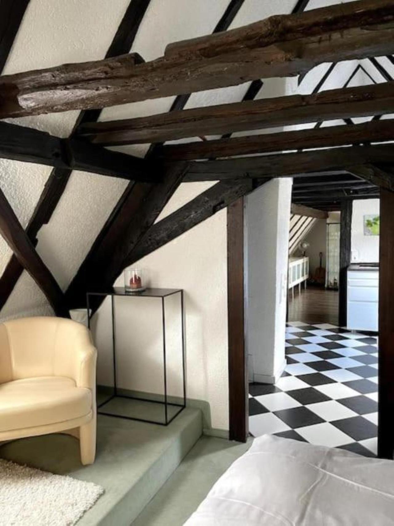 Ferienwohnung Im 'Schmoller - Hof' Neustadt an der Weinstraße Esterno foto